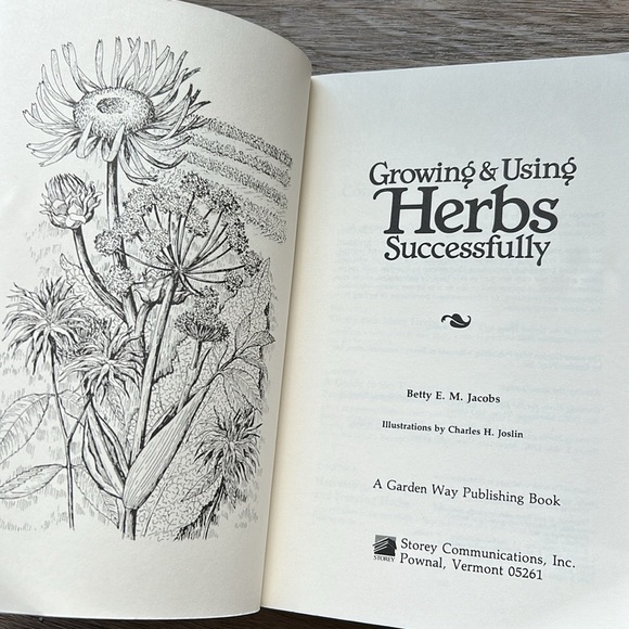 Vintage Herbs Book Growing & Using Herbs Successfully Betty E.M. Jacobs 70s - Picture 6 of 15